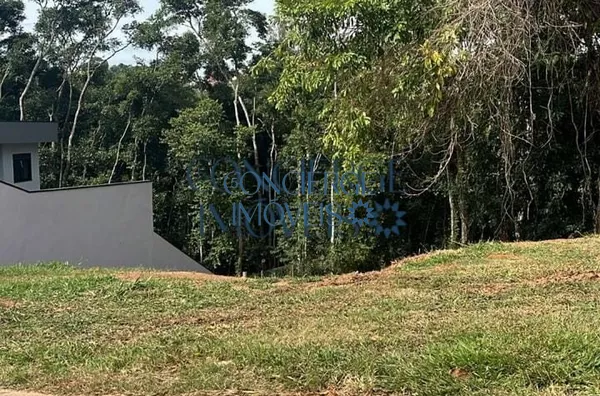 Terreno com vista privilegiada no Cond. Terras de Santa Teresa - Vinhedo