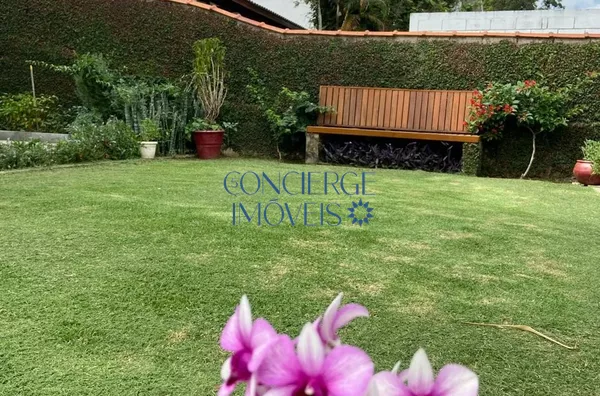 Casa com vista de 1.000m² | Cond. Hípica I – Vinhedo