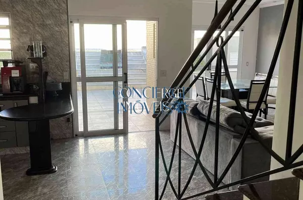 Casa com piscina no Cond. Villagio Di Fiori, Valinhos