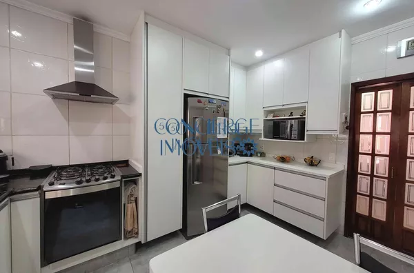 Casa Térrea no Condomínio Paturis – Vinhedo