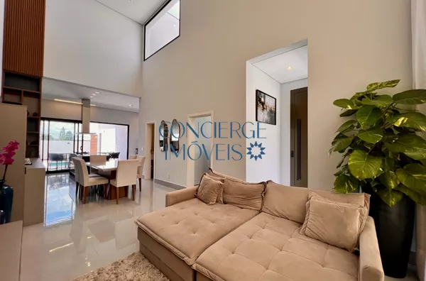 Casa Térrea Mobiliada no Cond. Mont' Alcino em  Valinhos