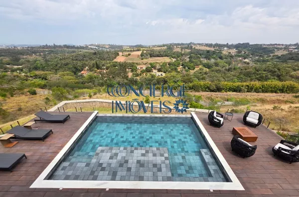 Casa luxuosa totalmente mobiliada no Campo de Toscana, em Vinhedo 