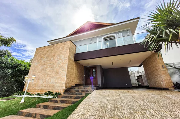 ALPHAVILLE IMBUIAS - Casa 4 Quartos, 2 Suítes, 600m², À Venda no Vivendas do Arvoredo