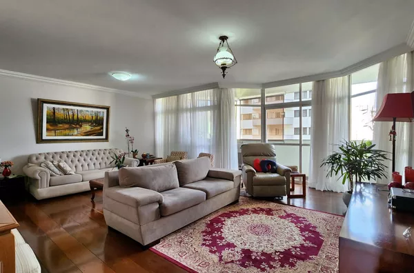 CALTEL FRANCO - Apartamento 4 Quartos, 3 Suítes, À Venda no Centro de Londrina