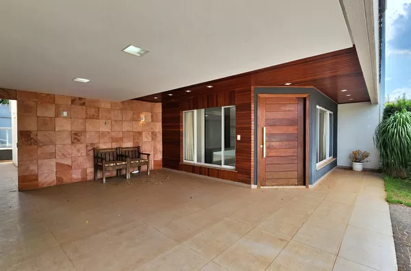ASPEN PARK - Sobrado 4 Quartos, 1 Suíte Master, À Venda no Bairro Aeroporto