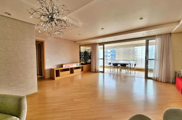 SOLAR RIVERA - apartamento à venda na Gleba Palhano em Londrina-Pr