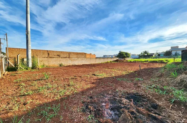 CHÁCARA - À Venda com 1000m2