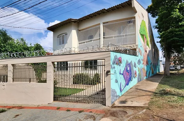 Casa Sobrado em Guanabara, Londrina/PR