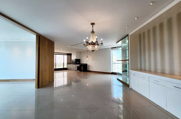 PORTO MADERO - Apartamento à venda na Gleba Palhano, Londrina/PR