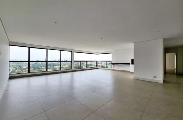 LAKESIDE - Apartamento 3 Suítes, com Vista livre para o Lago Igapó, À Venda no Bela Suíça