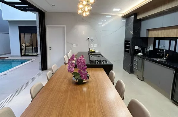 RESIDENCIAL BELLEVIE - Casa 3 Suítes à Venda em Cambé