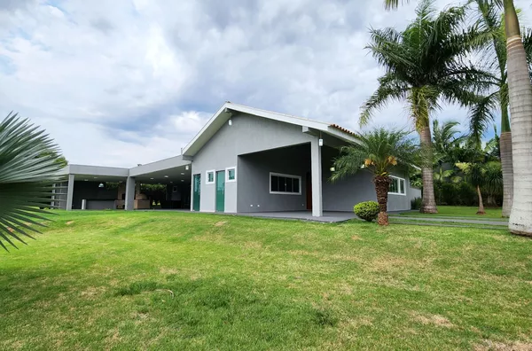 Casa Àà venda no Condomínio GOLF VILLE, Recanto Santa Andréa, Cambé-PR