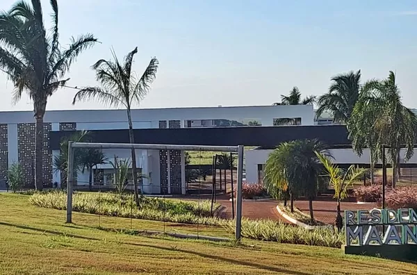 RESIDENCIAL MAANAIN - Terreno em Condomínio Fechado com 1590m²