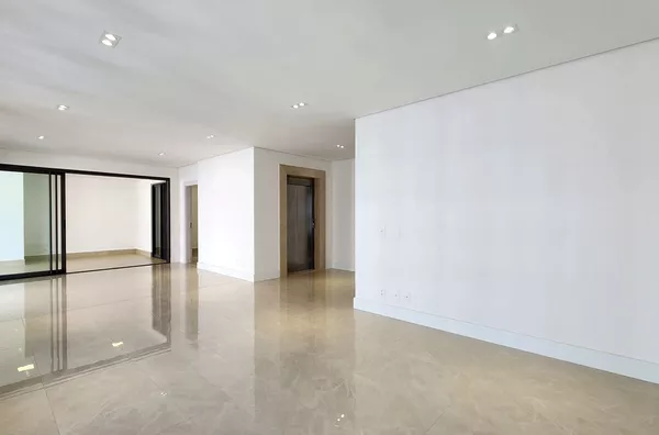 GRAND PALAIS - Apartamento 3 Suítes