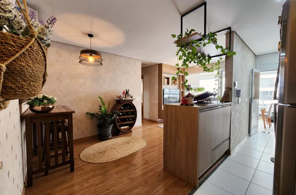 Apartamento a venda em Gleba Palhano, 03 quartos, sendo 01 suíte, Londrina Pr.