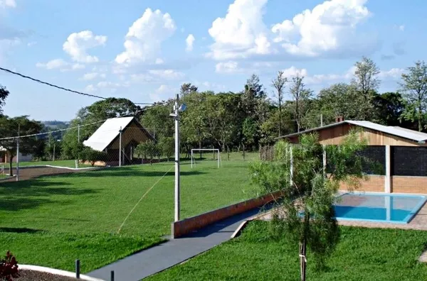 Chácara à venda com 10,000m² na Estrada da Lontra Distrito do Espirito Santo, Região de Londrina.