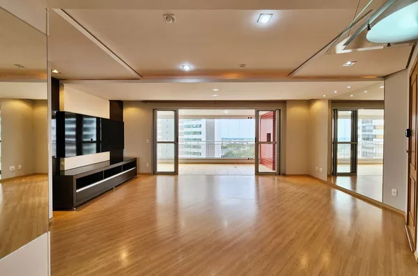 Apartamento a venda em Gleba Palhano, 03 Quartos, sendo 02 suítes, Londrina Pr.
