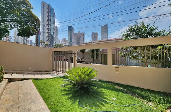 Casa Sobrado em Guanabara, Londrina/PR