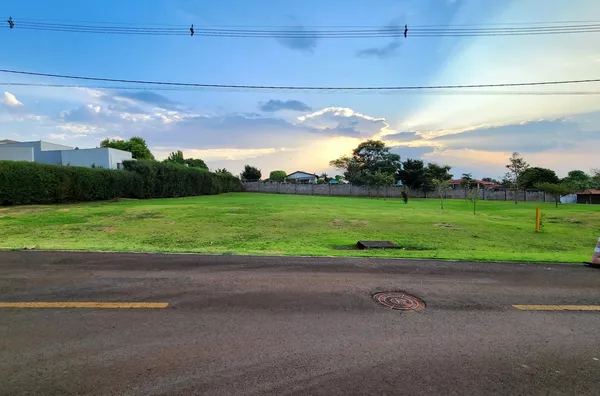 Terreno em Condomínio - Terras de Canaã 1292m2