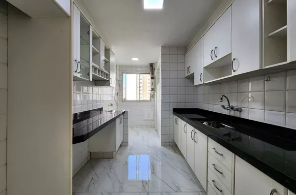 CENTRAL PARK - Apartamento à venda na Gleba Palhano, Londrina-Pr