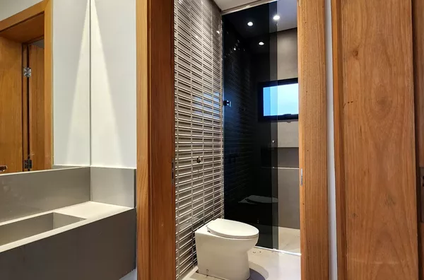 ROYAL FOREST  - Casa 5 Suítes, 283m², À Venda na Gleba Palhano