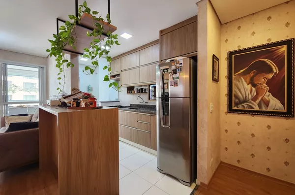 Apartamento a venda em Gleba Palhano, 03 quartos, sendo 01 suíte, Londrina Pr.