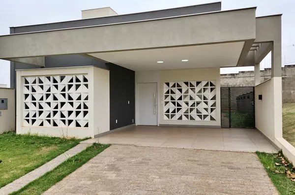 TAUÁ ARAÇARI - Casa em Condomínio 140m² Construído, À Venda no Parque Tauá