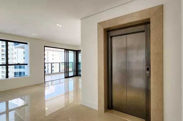 GRAND PALAIS - Apartamento 3 Suítes