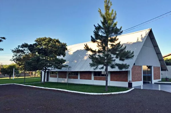 Chácara à venda com 10,000m² na Estrada da Lontra Distrito do Espirito Santo, Região de Londrina.