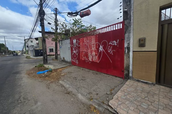 Terreno para alugar com 279m² no Passaré em Fortaleza/CE