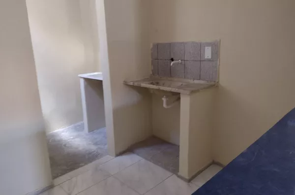 Casa C/ 01 Quarto Para Alugar No Picí, Fortaleza/CE