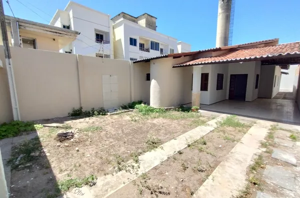 Casa para aluguel,  Passare, Fortaleza, com 3 quartos (sendo 02 suítes) e garagem ampla. - Foto 1