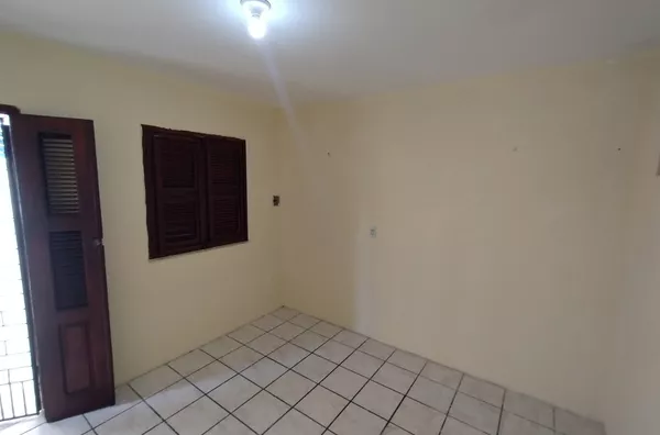 Kitnet para Alugar com 01 quarto/sala na Parquelândia em Fortaleza/CE