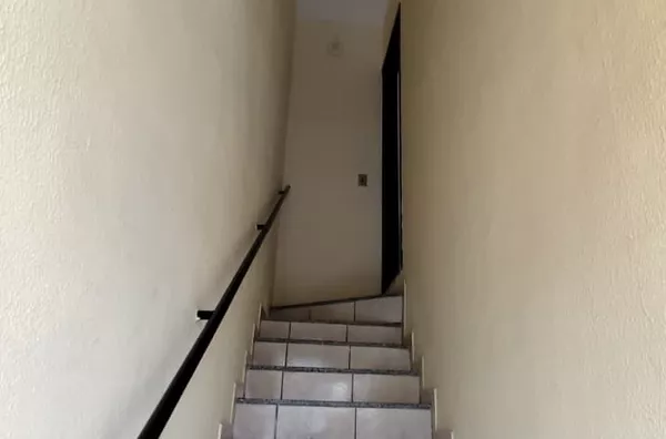 Casa para alugar com 02 quartos (sendo 01 suíte) no Rodolfo Teófilo em Fortaleza/CE