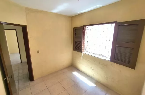 Casa para aluguel com  2 quartos ( sendo 01suíte), Rodolfo Teófilo, Fortaleza/CE