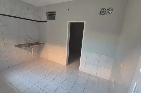 Kitnet para alugar na Vila Manoel Sátiro, Fortaleza