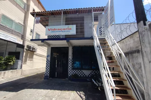 Kitnet para Alugar com 01 banheiro na Parquelândia em Fortaleza. - Foto 1