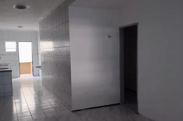 Casa para alugar com 2 quartos na Parquelândia em Fortaleza/CE