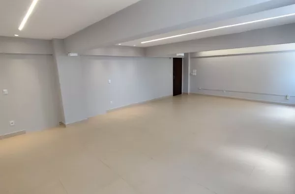 Sala comercial para aluguar, com 87 m² no Centro de Fortaleza/CE