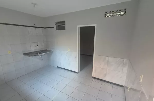 Kitnet para alugar na Vila Manoel Sátiro, Fortaleza
