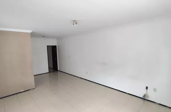 Casa em condomínio para aluguel,  Sapiranga-coité, Fortaleza-CE