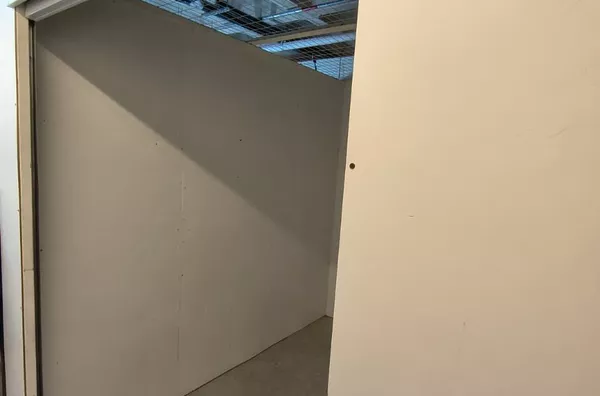 Box para alugar, com 5,08 m² no Estação Fashion.