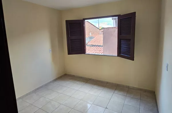 Casa para alugar com 02 quartos (sendo 01 suíte) no Rodolfo Teófilo em Fortaleza/CE - Foto 11