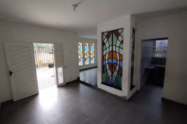 Casa p/ Aluguel 04 Quartos Sendo 02 Suítes em Fortaleza - Foto 5