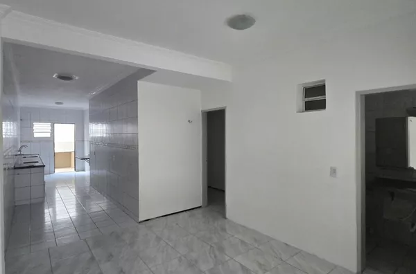 Casa para alugar com 2 quartos na Parquelândia em Fortaleza/CE
