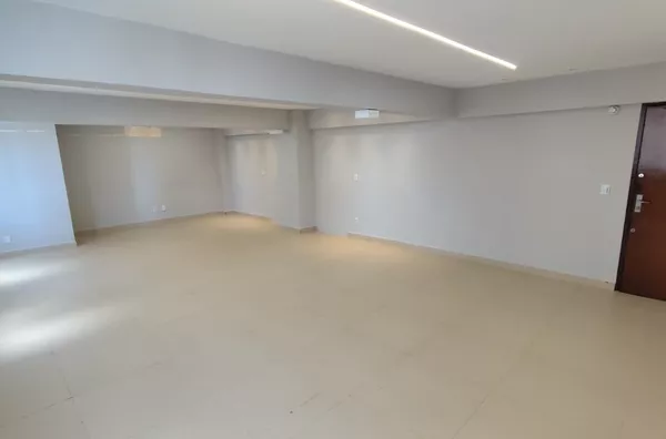Sala comercial para aluguar, com 87 m² no Centro de Fortaleza/CE