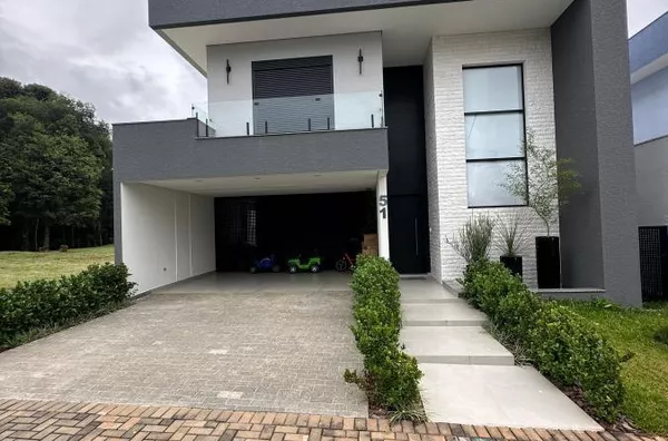 Sobrado para Venda em Guarapuava / PR no bairro Cascavel - Foto 2