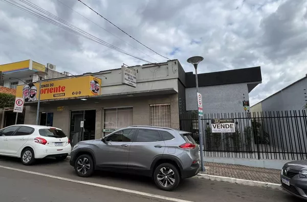 Imóvel Comercial para Venda em Guarapuava / PR no bairro Centro