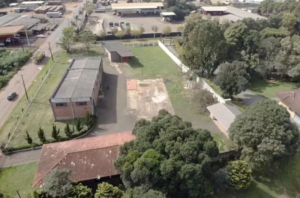 Imóvel Comercial para Venda em Guarapuava / PR no bairro Alto Cascavel