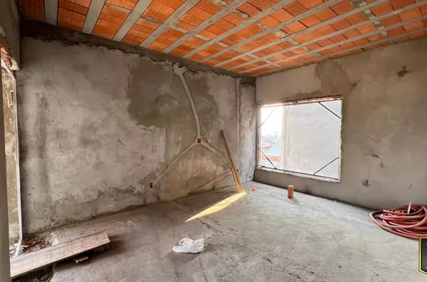 Sobrado para Venda em Guarapuava / PR no bairro Alto da XV - Foto 5